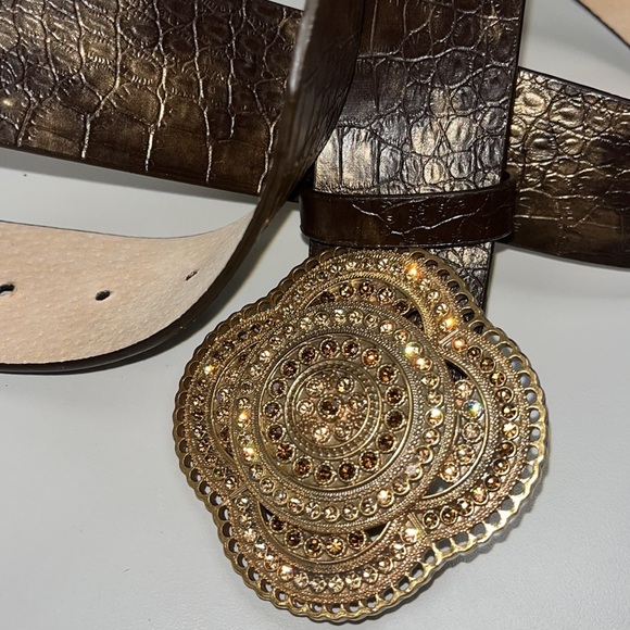 Chico’s leather bling women’s belt size medium - Picture 2 of 11